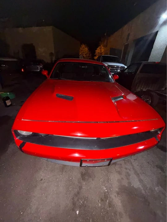 2015 Dodge Challenger 3rd Gen - Image 2 of 10