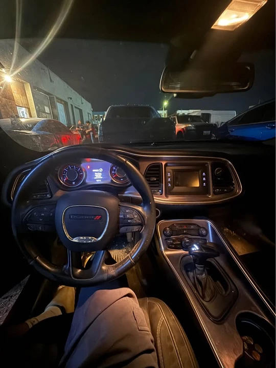 2015 Dodge Challenger 3rd Gen - Image 3 of 10