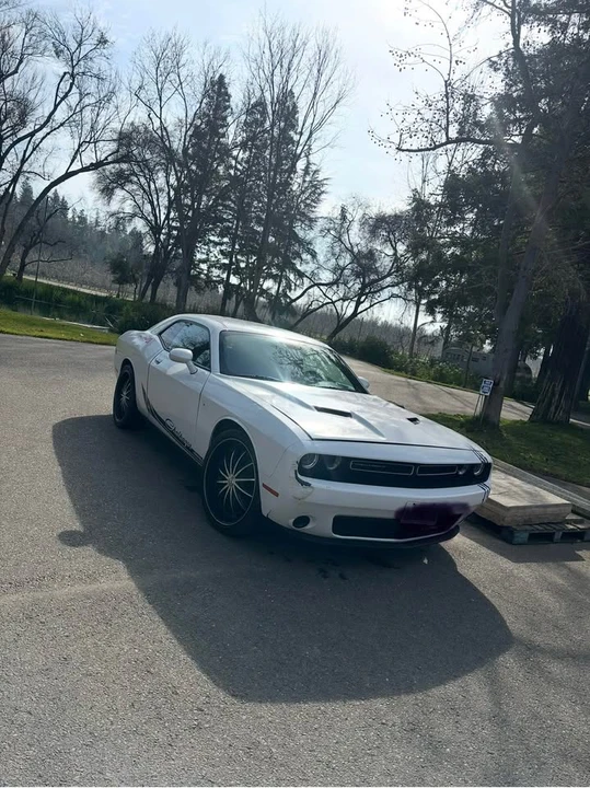 2015 Dodge Challenger 3rd Gen - Image 18 of 20