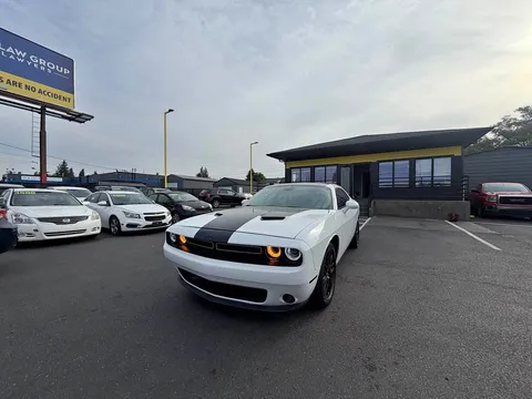 2015 Dodge Challenger SXT Coupe 2D