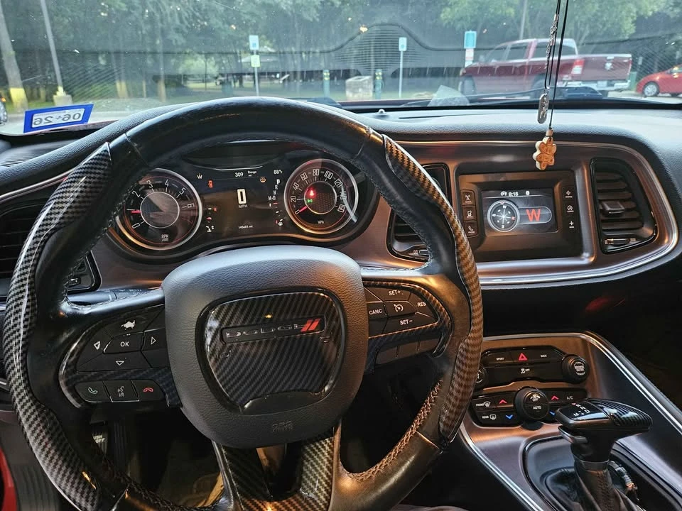 2015 Dodge Challenger 3rd Gen - Image 11 of 20