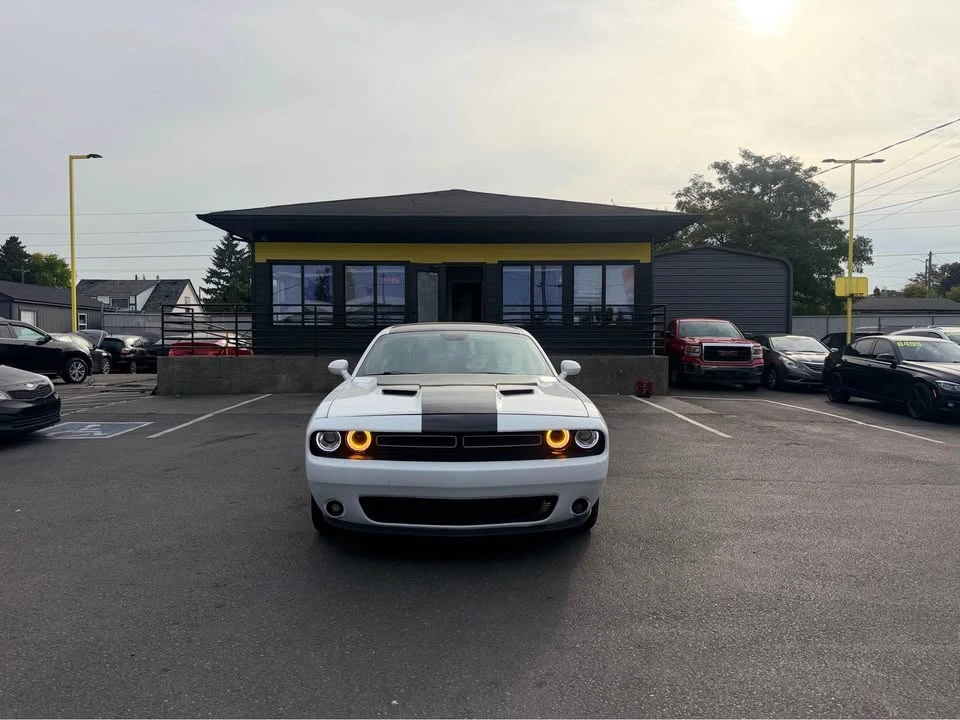 2015 Dodge Challenger 3rd Gen - Image 2 of 17