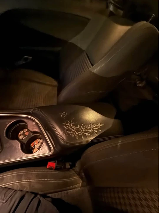 2015 Dodge Challenger 3rd Gen - Image 6 of 10