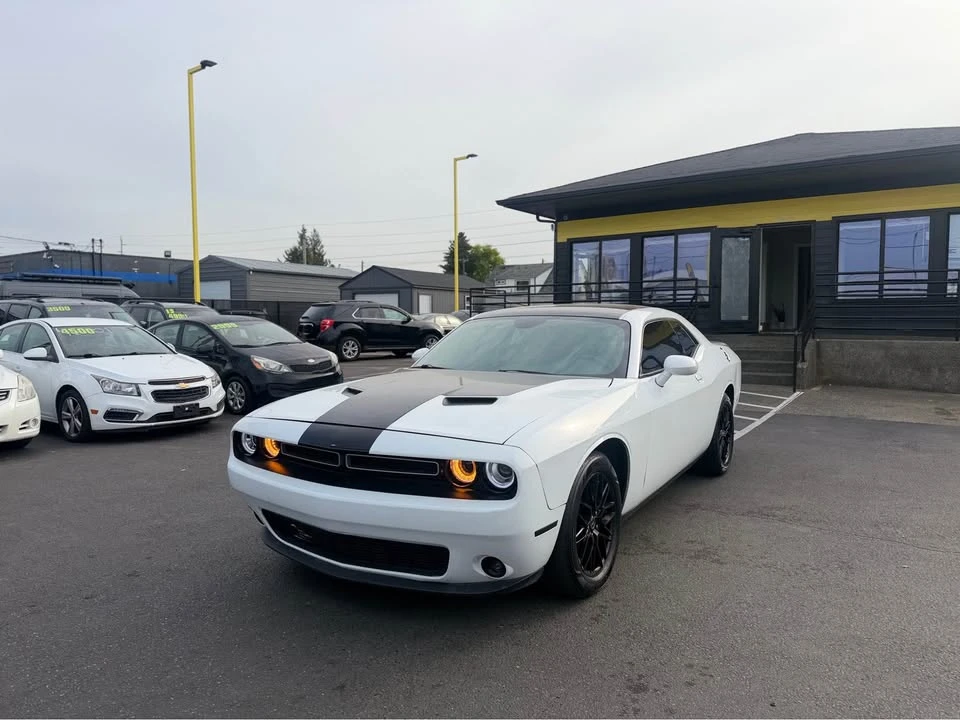 2015 Dodge Challenger 3rd Gen - Image 3 of 15