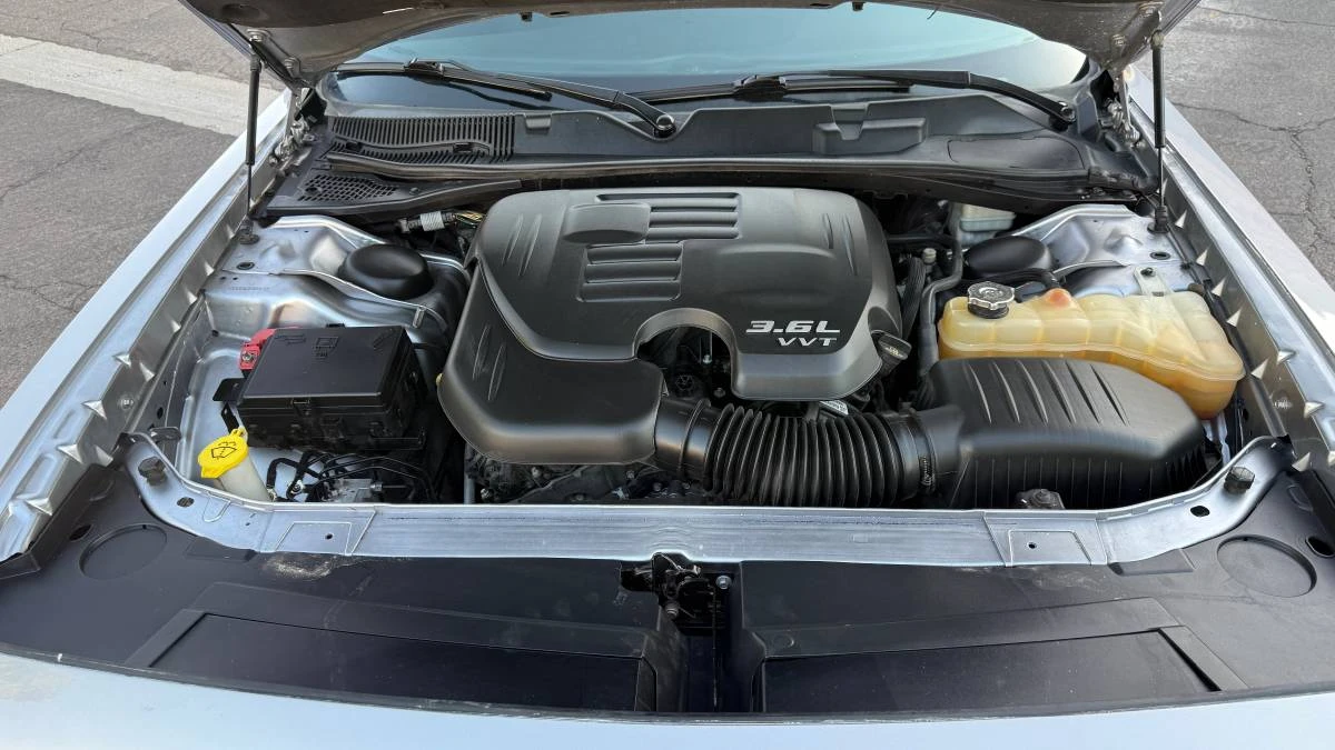 2015 Dodge Challenger 3rd Gen - Image 8 of 10