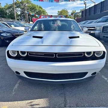 2015 Dodge Challenger SXT