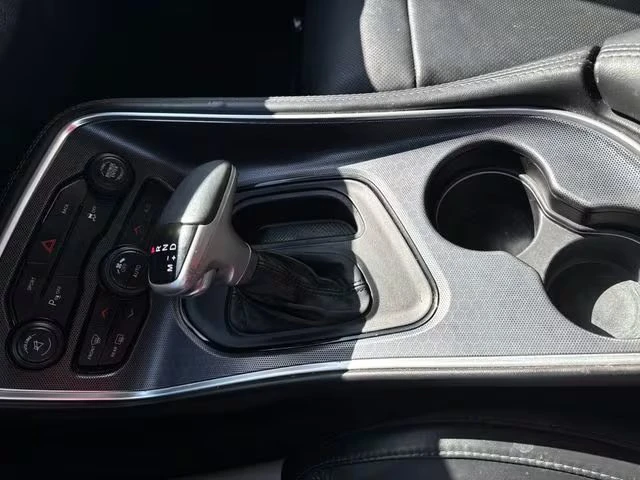 2015 Dodge Challenger 3rd Gen - Image 13 of 17