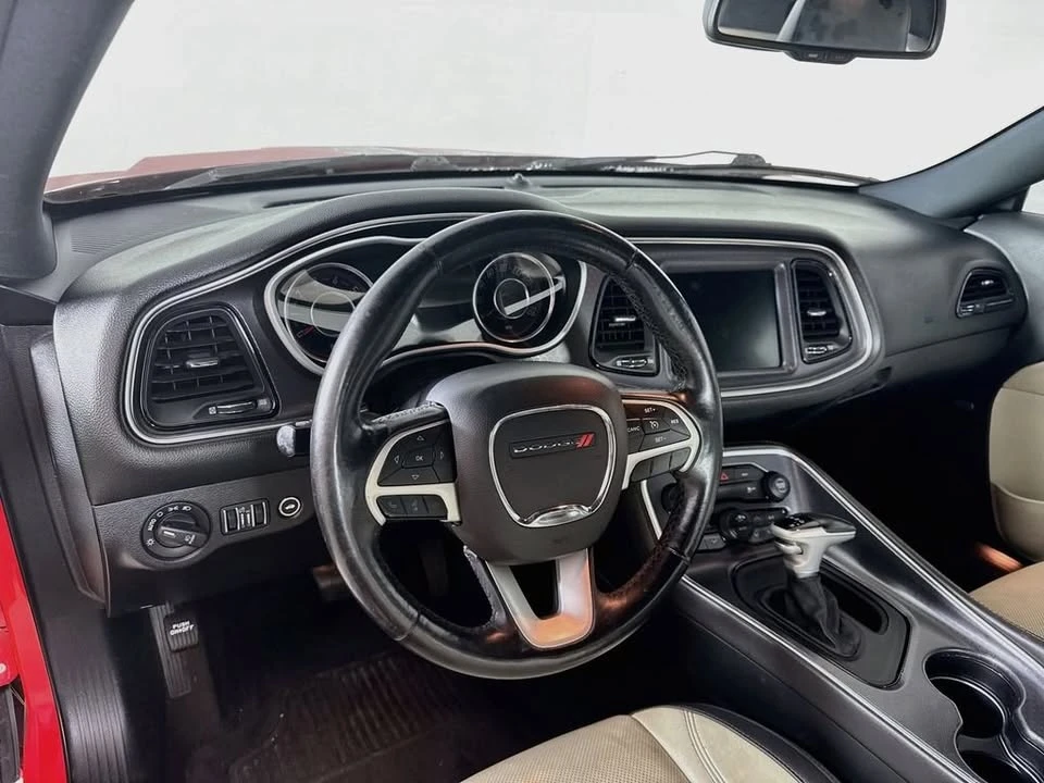 2015 Dodge Challenger 3rd Gen - Image 10 of 20