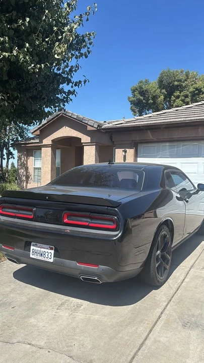 2015 Dodge Challenger 3rd Gen - Image 3 of 7