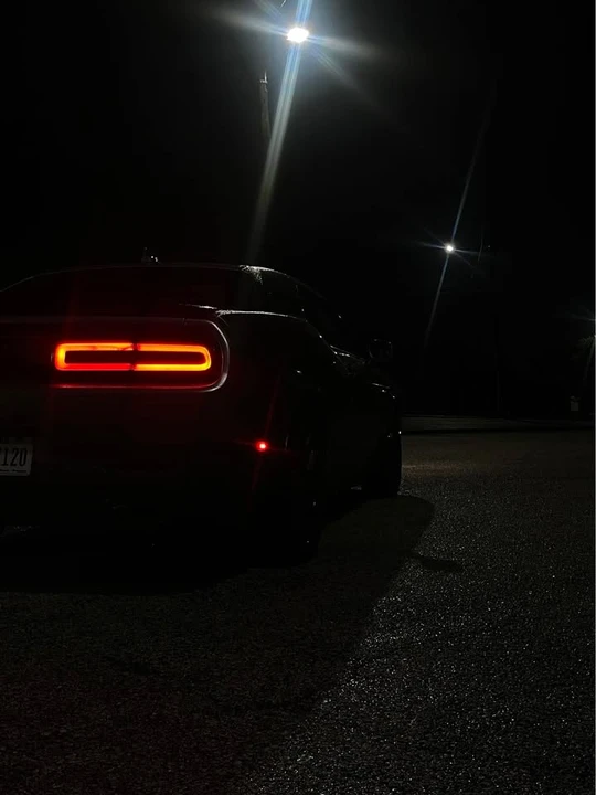 2015 Dodge Challenger 3rd Gen - Image 10 of 11