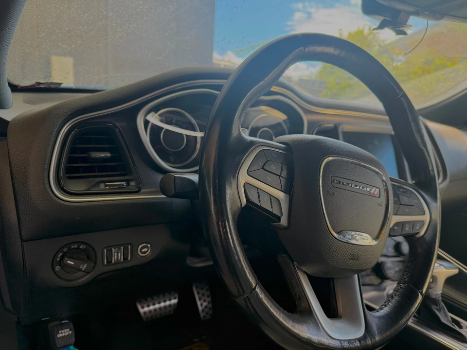 2015 Dodge Challenger 3rd Gen - Image 9 of 15