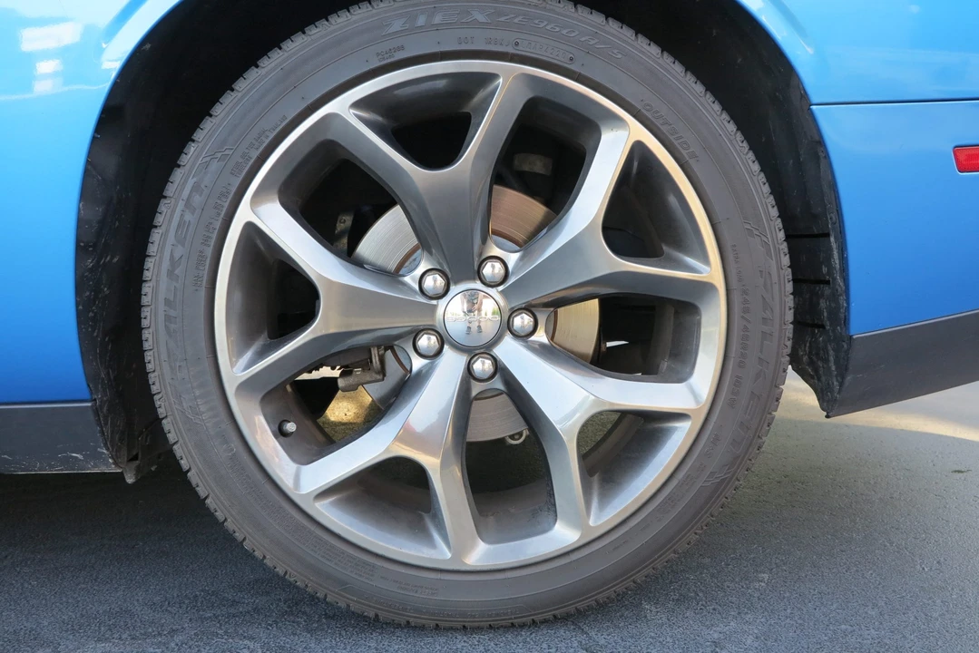 2015 Dodge Challenger 3rd Gen - Image 29 of 31