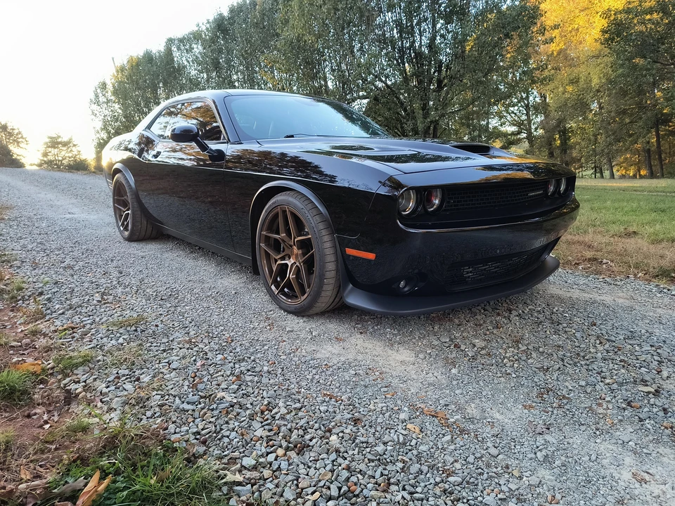 2015 Dodge Challenger 3rd Gen - Image 18 of 31