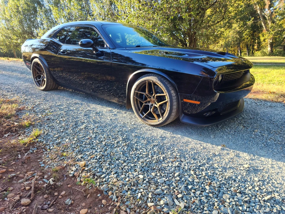 2015 Dodge Challenger 3rd Gen - Image 15 of 31