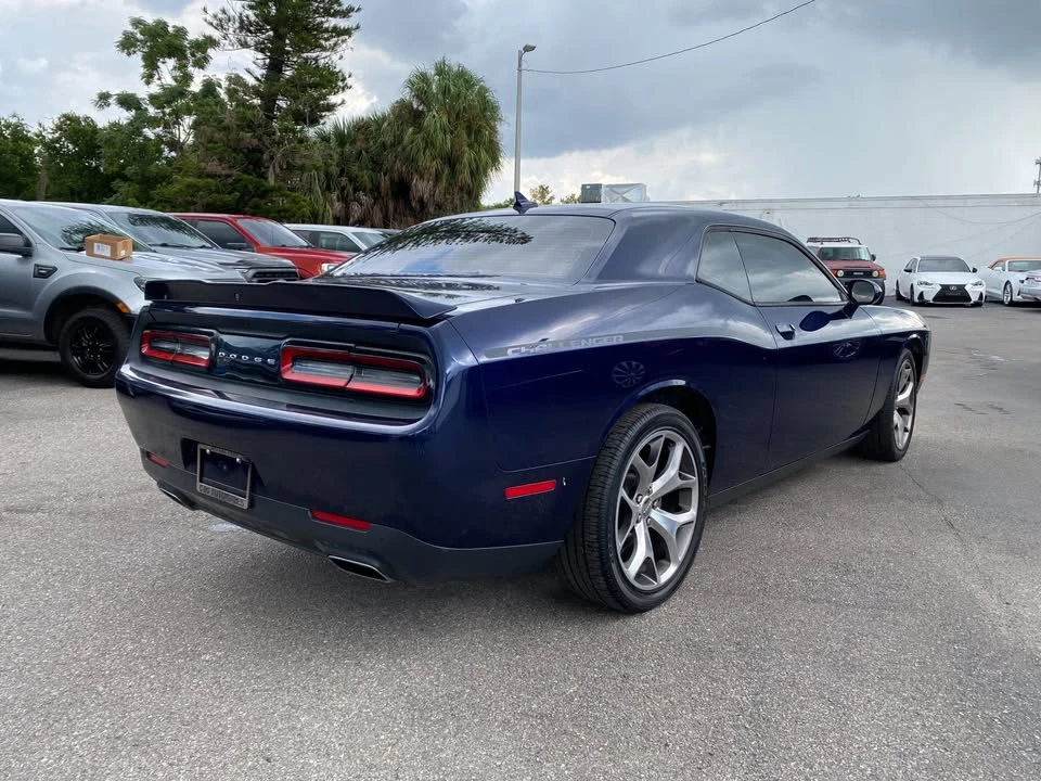 2015 Dodge Challenger 3rd Gen - Image 7 of 19