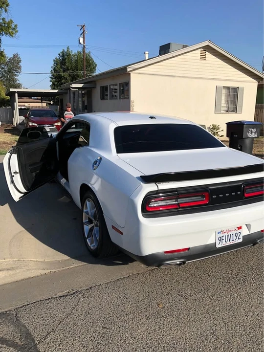 2015 Dodge Challenger 3rd Gen - Image 4 of 9
