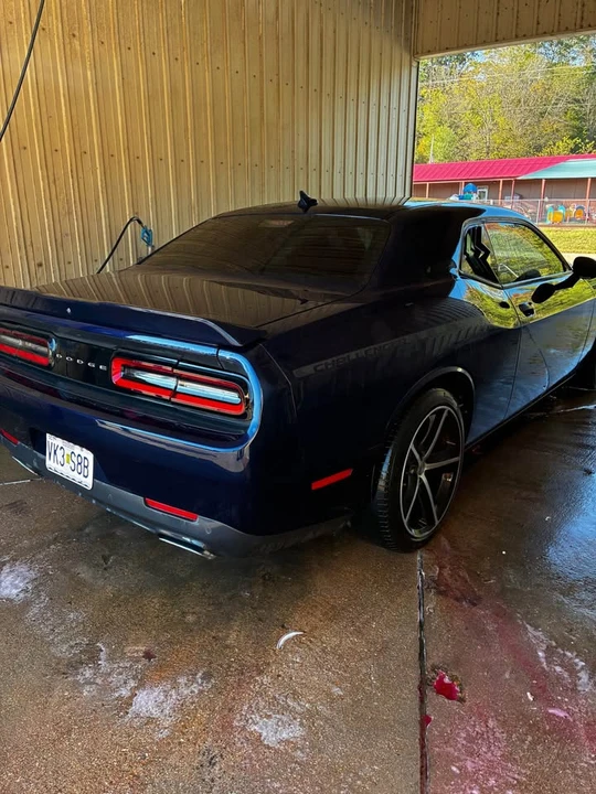 2015 Dodge Challenger 3rd Gen - Image 10 of 17