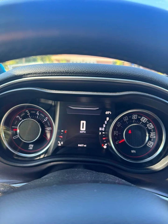 2015 Dodge Challenger 3rd Gen - Image 7 of 12
