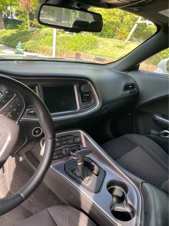 2015 Dodge Challenger 3rd Gen - Image 8 of 11