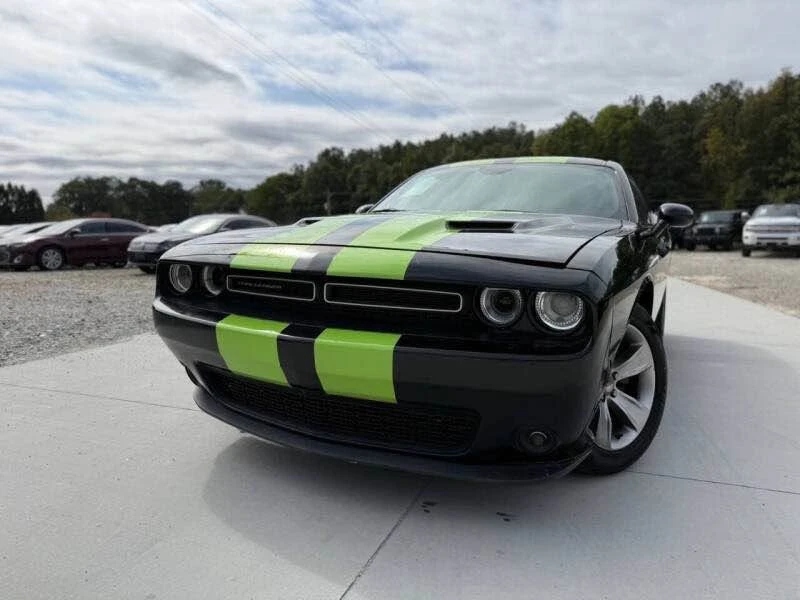 2015 Dodge Challenger 3rd Gen - Image 2 of 8