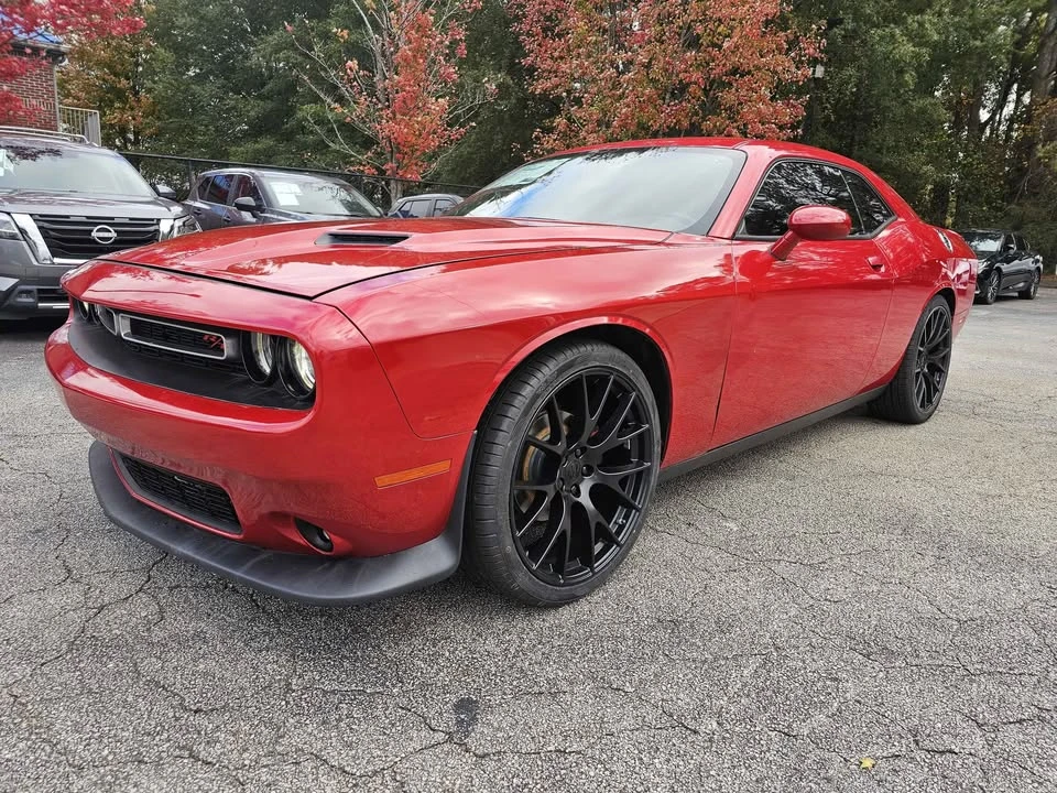 2015 Dodge Challenger 3rd Gen - Image 9 of 10