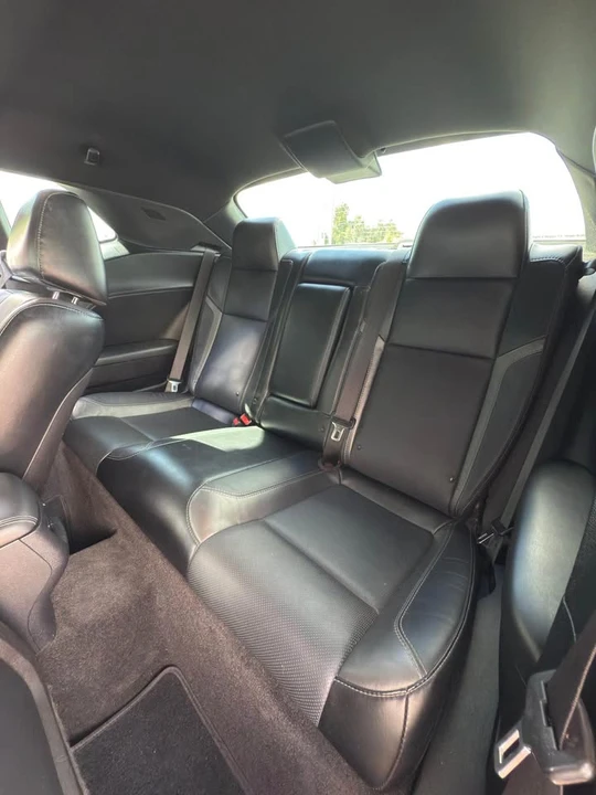 2015 Dodge Challenger 3rd Gen - Image 10 of 14