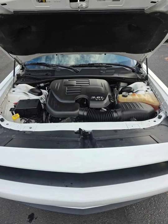 2015 Dodge Challenger 3rd Gen - Image 17 of 17
