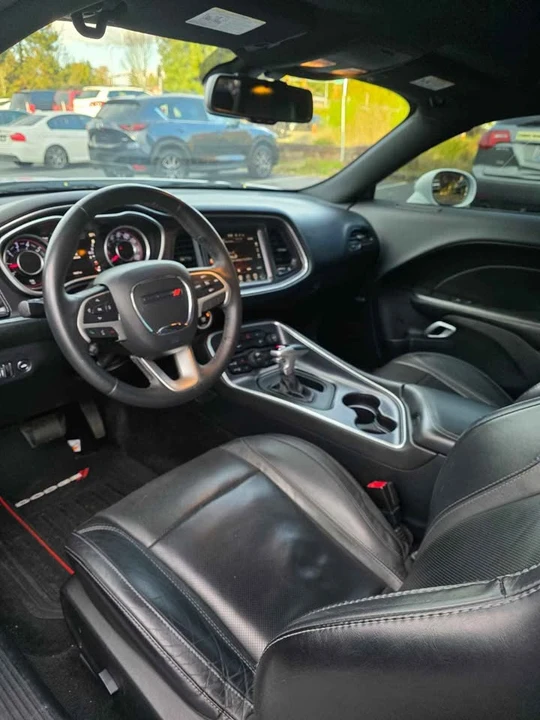 2015 Dodge Challenger 3rd Gen - Image 10 of 17