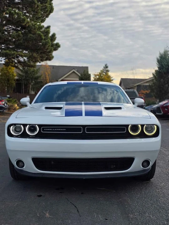 2015 Dodge Challenger 3rd Gen - Image 8 of 17