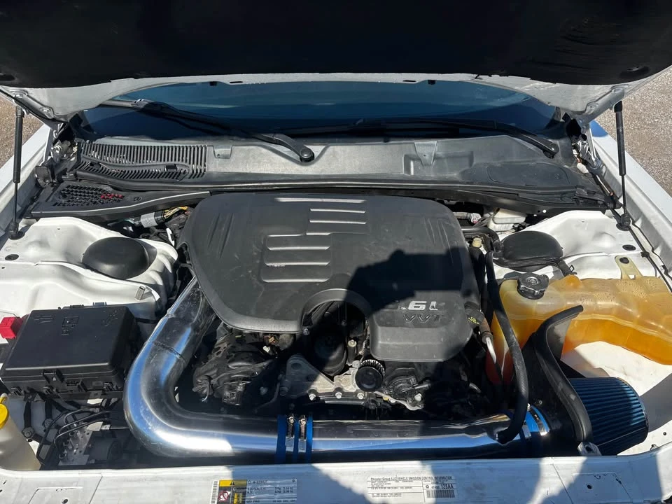 2015 Dodge Challenger 3rd Gen - Image 7 of 12