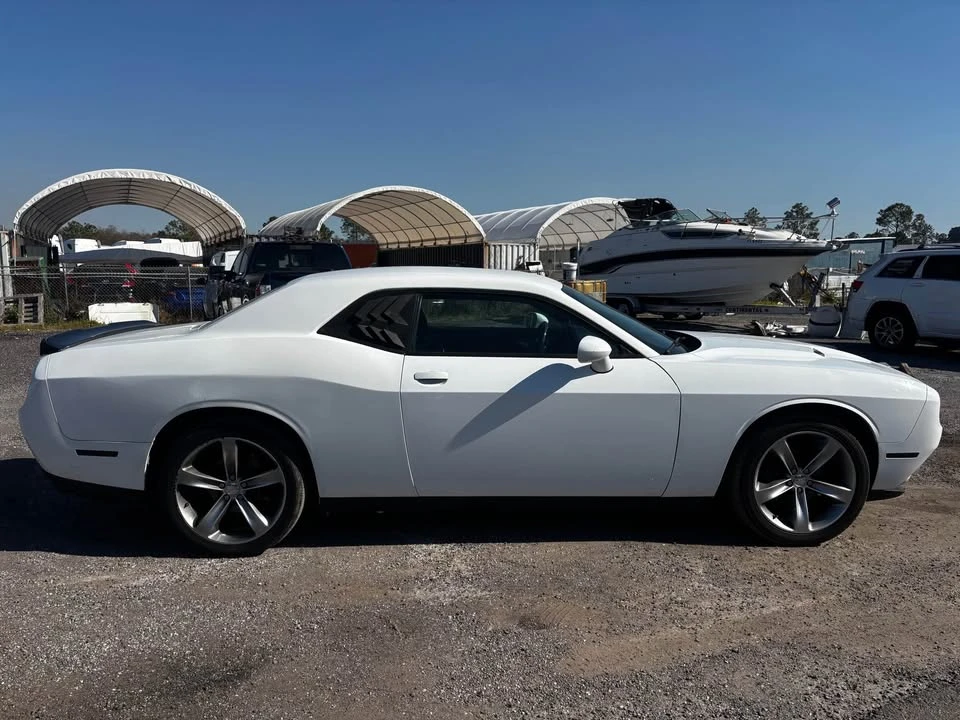 2015 Dodge Challenger 3rd Gen - Image 3 of 12