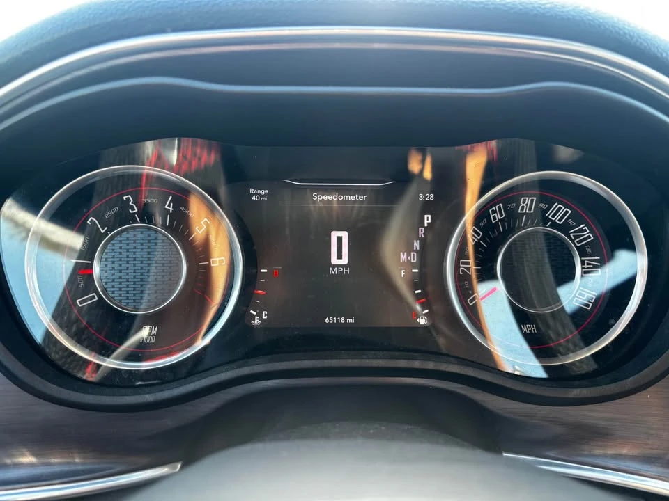 2015 Dodge Challenger 3rd Gen - Image 8 of 12