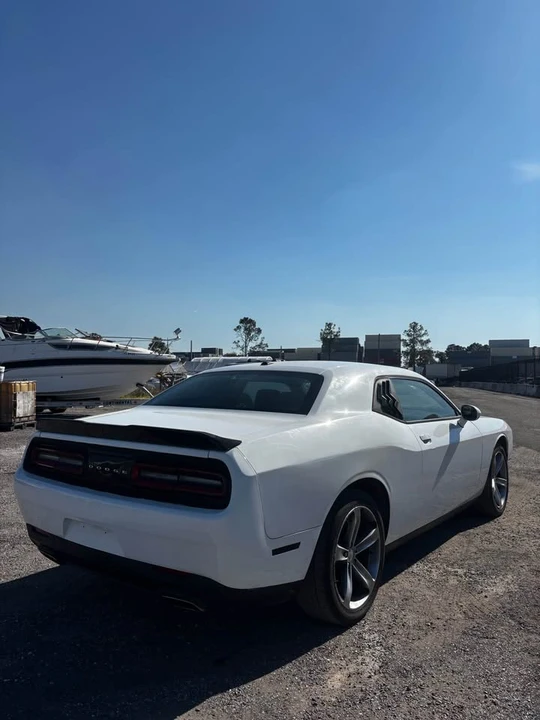 2015 Dodge Challenger 3rd Gen - Image 6 of 12