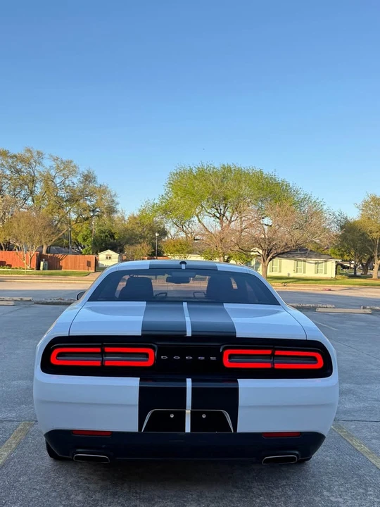 2015 Dodge Challenger 3rd Gen - Image 4 of 19