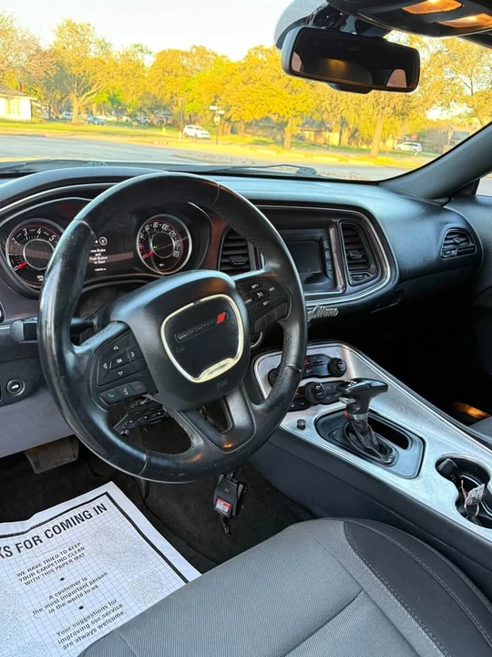 2015 Dodge Challenger 3rd Gen - Image 9 of 19