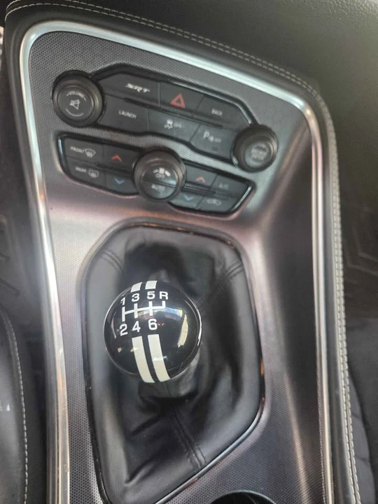 2015 Dodge Challenger 3rd Gen - Image 2 of 4