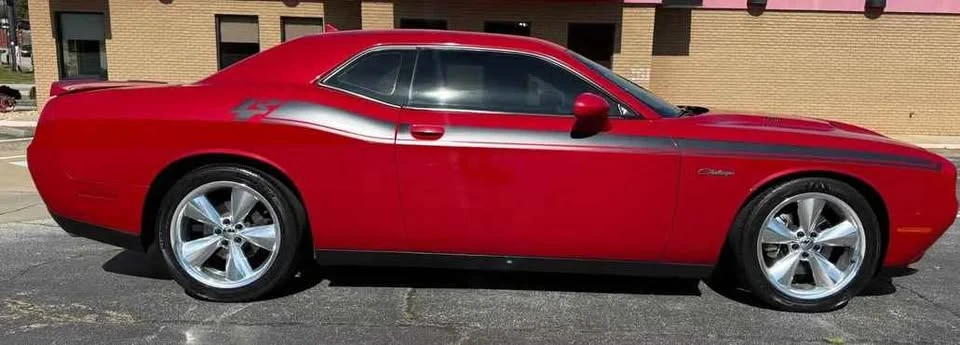 2015 Dodge Challenger 3rd Gen - Image 4 of 6