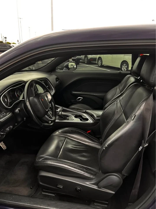 2015 Dodge Challenger 3rd Gen - Image 5 of 13