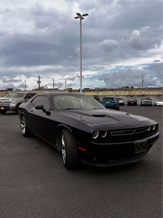 2015 Dodge Challenger 3rd Gen - Image 2 of 13