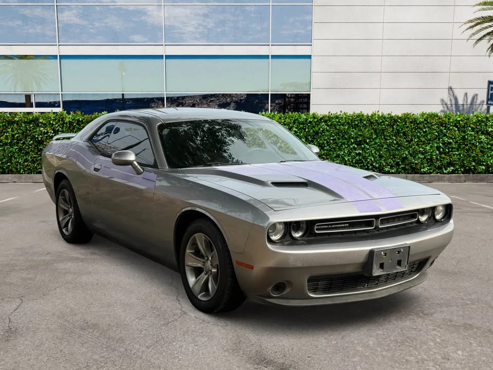 2015 Dodge Challenger 3rd Gen - Image 4 of 8