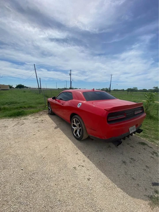 2015 Dodge Challenger 3rd Gen - Image 15 of 21