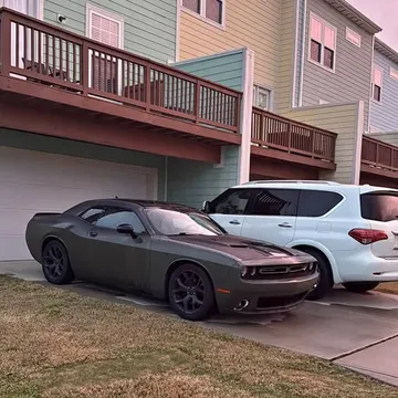 2015 Dodge Challenger SXT Plus