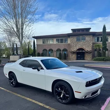 2015 Dodge Challenger SXT Plus