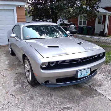 2015 Dodge Challenger SXT Plus