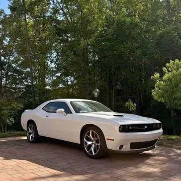 2015 Dodge Challenger SXT Plus Coupe