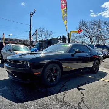2015 Dodge Challenger SXT Plus Coupe