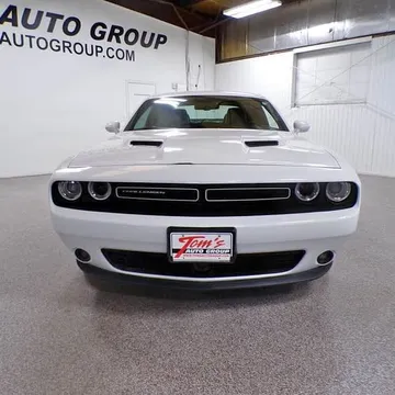 2015 Dodge Challenger SXT Plus