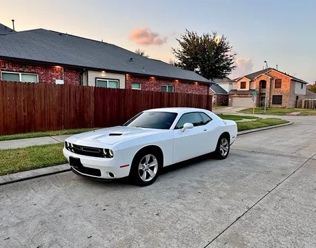 2015 Dodge Challenger SXT Plus