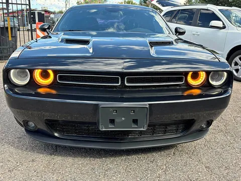 2015 Dodge Challenger SXT Plus Coupe