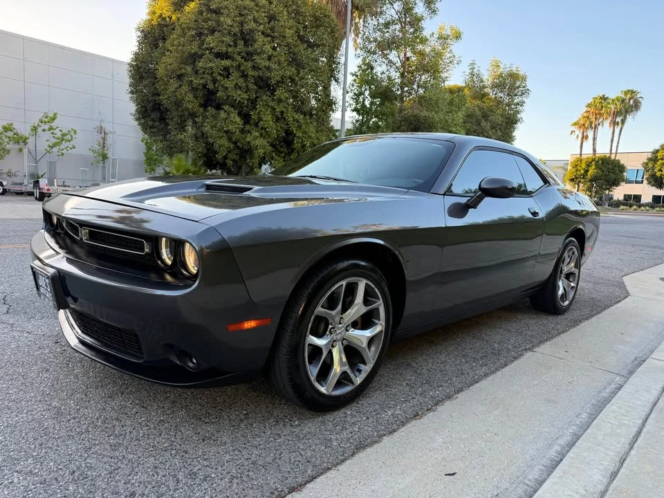 2015 Dodge Challenger 3rd Gen - Image 9 of 17